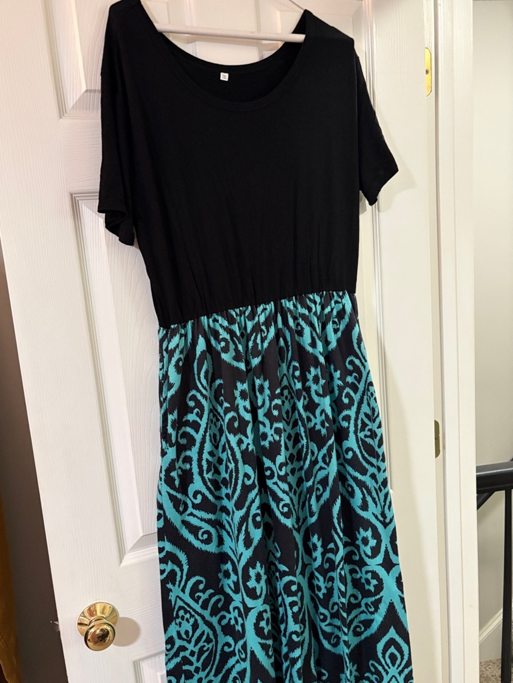 Black and Teal Patterned Short-Sleeve Maxi Dress 2X
